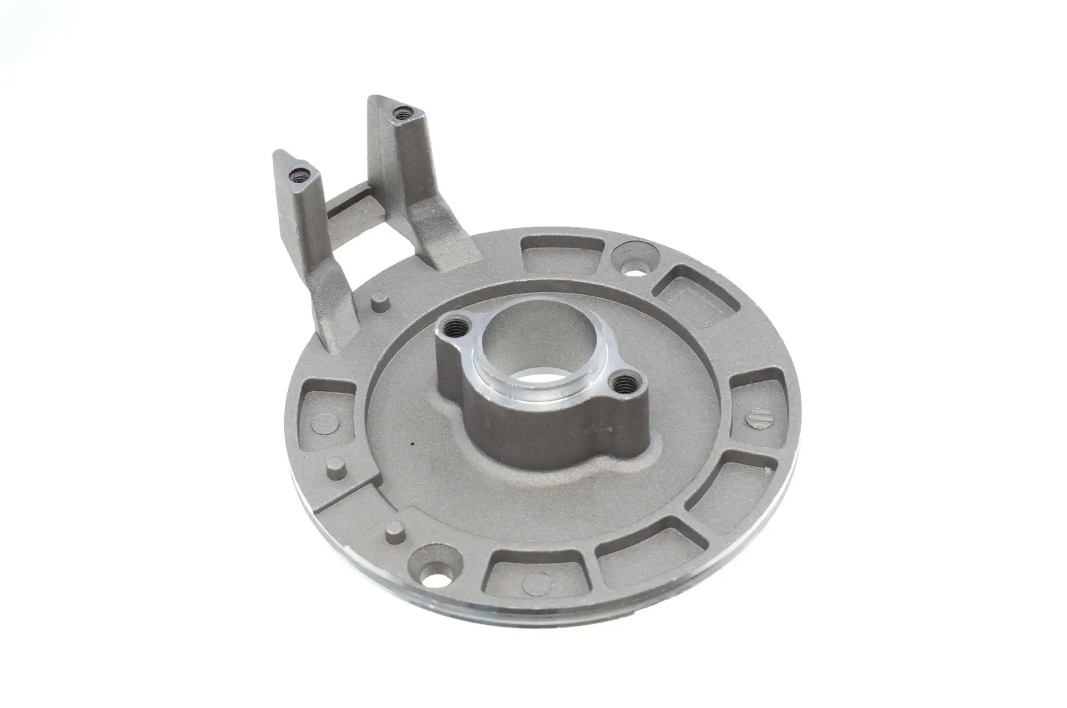 Пластина крепления генератора на шесть катушек Delta 110 KOMATCU (mod.A)