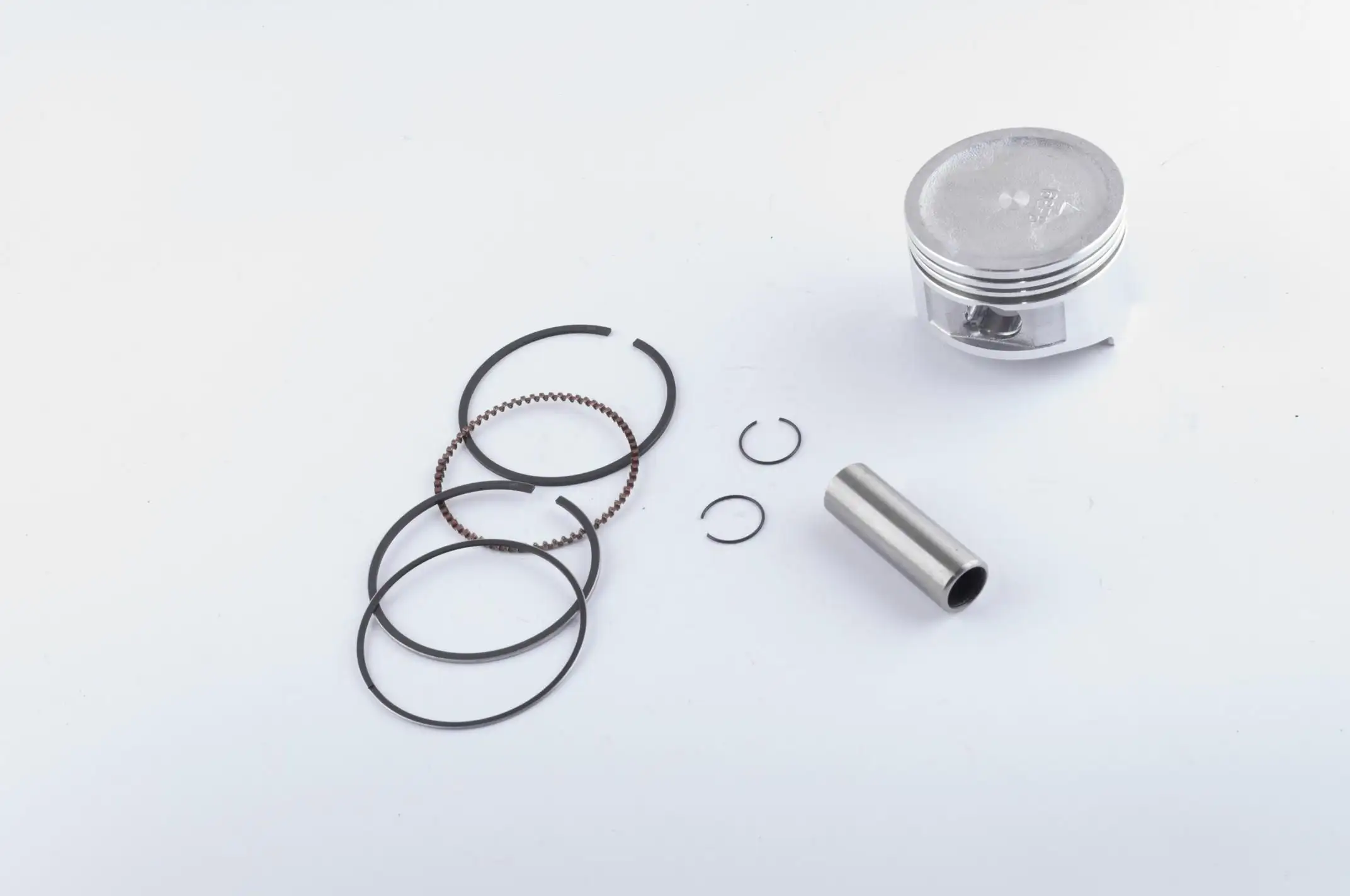 Поршень м/б 168F (6,5Hp) .STD (Ø68,00 p-18) AMG