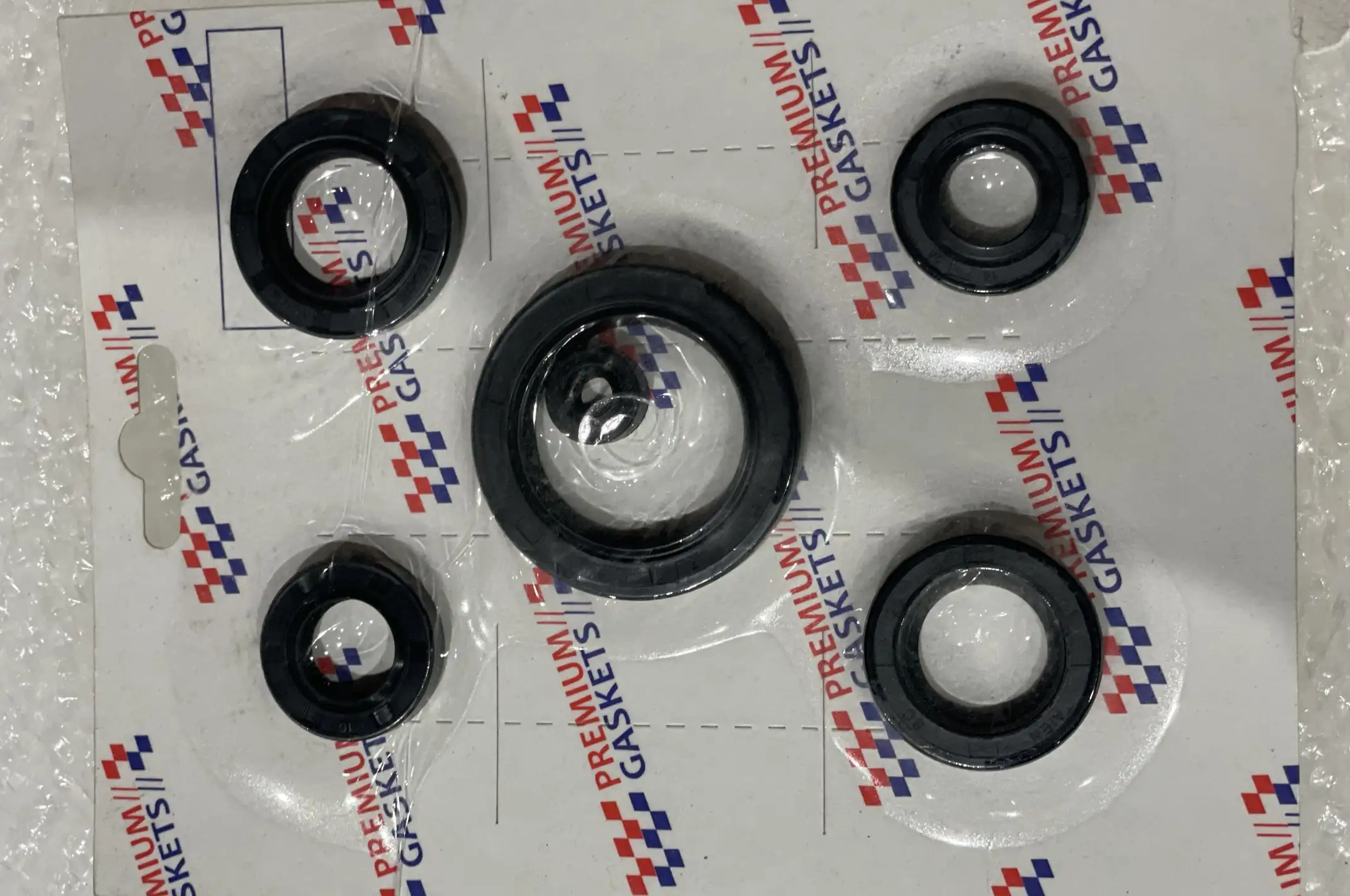 Сальники (набор) 4T CG200 (полный)