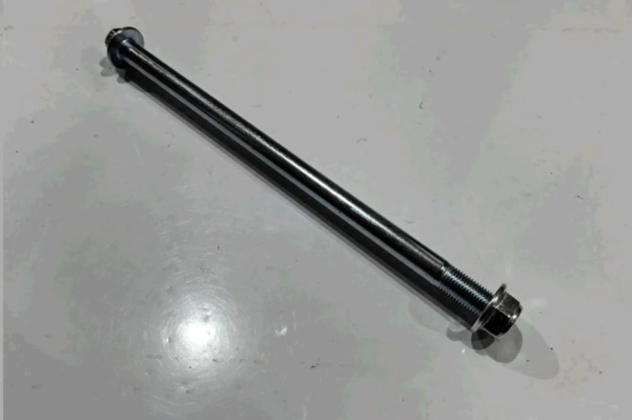 Ось колеса заднего CBT-125-150