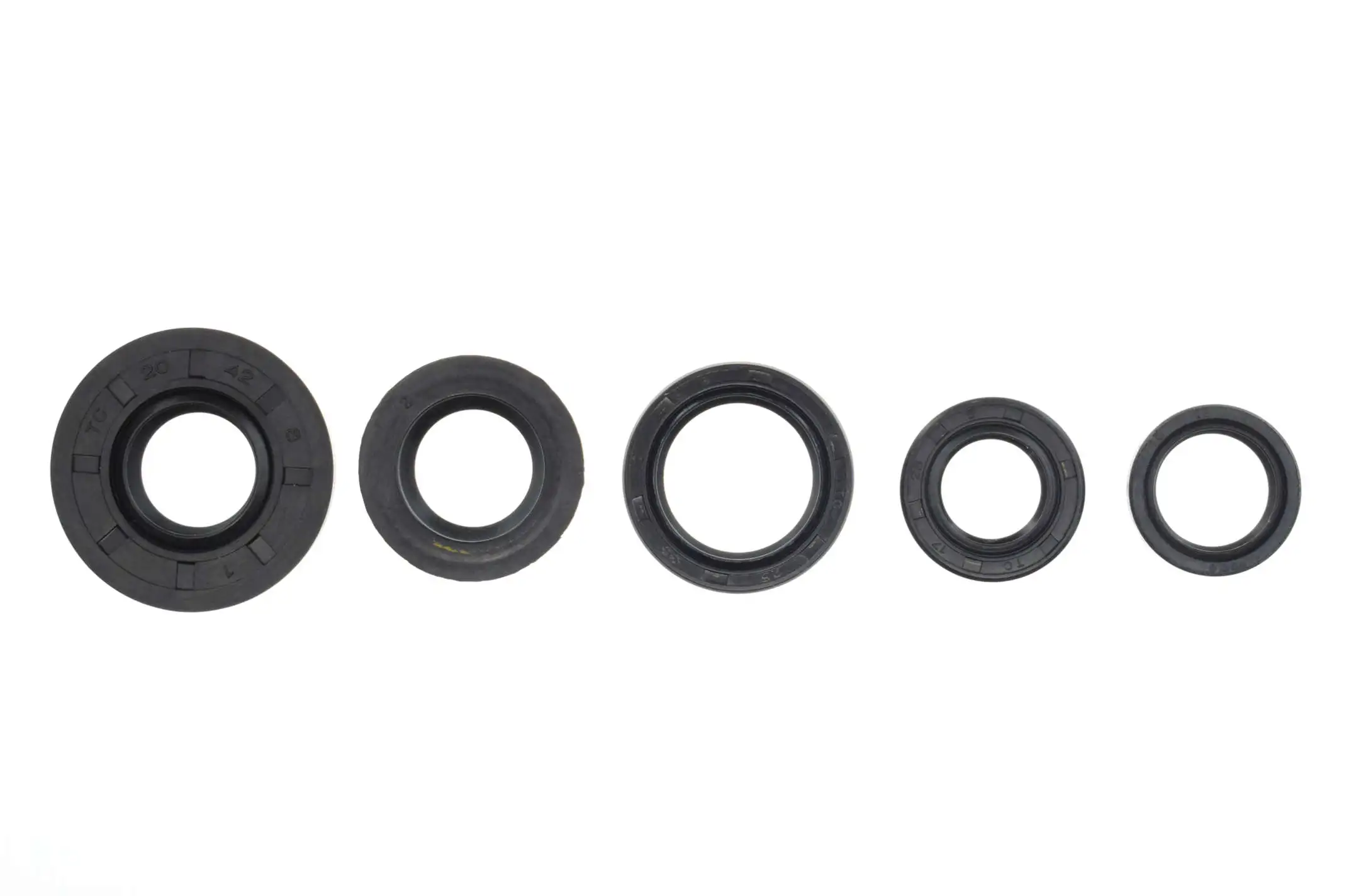 Сальники (набор)   2T Stels 50   5шт   (20*42*8, 20*30*6, 25*35*6, 20*26*5, 17*28*5,5 HND
