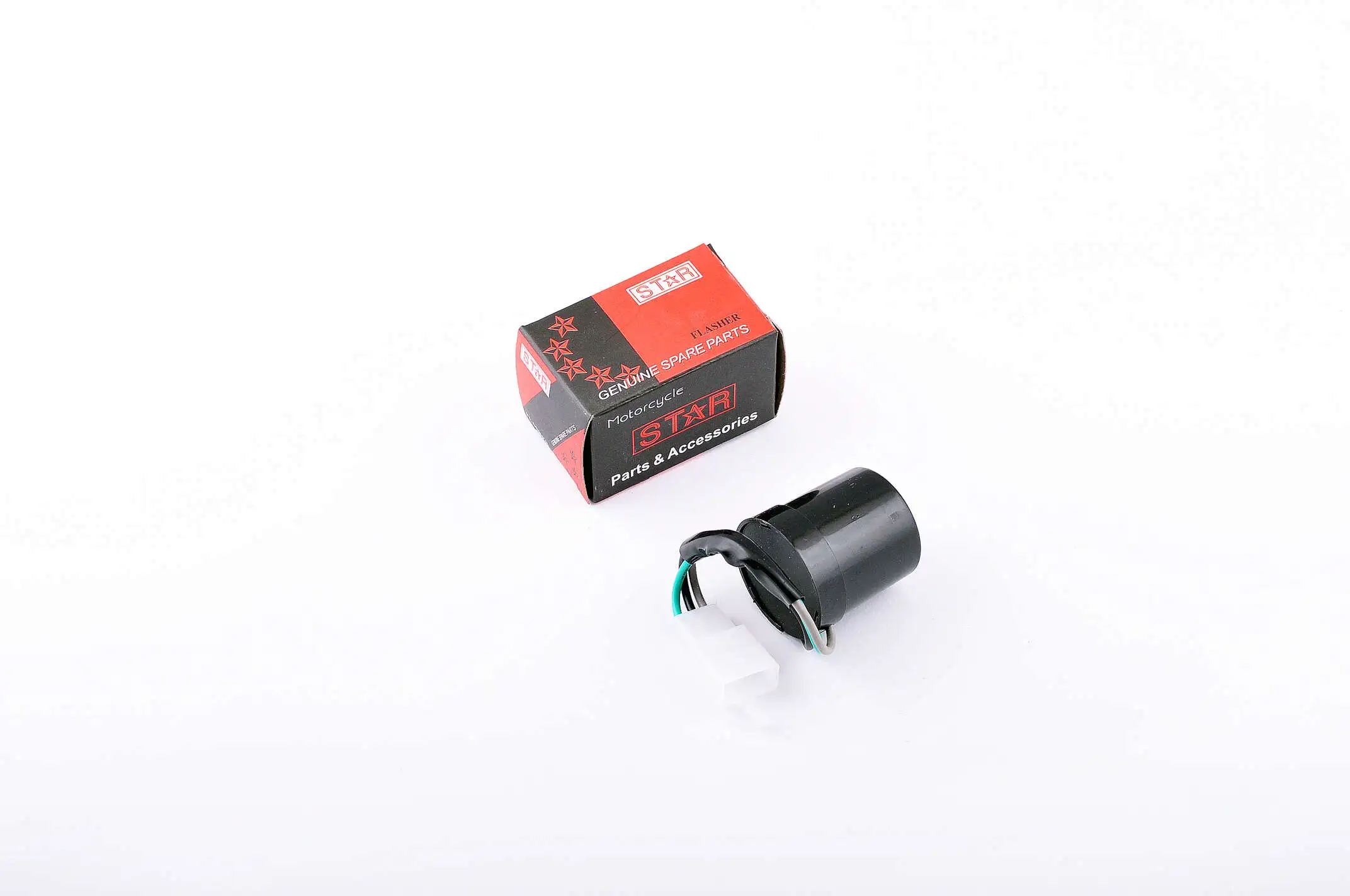 Реле поворотов 4T GY6 50-150 (3 провода, оранжевое) STAR