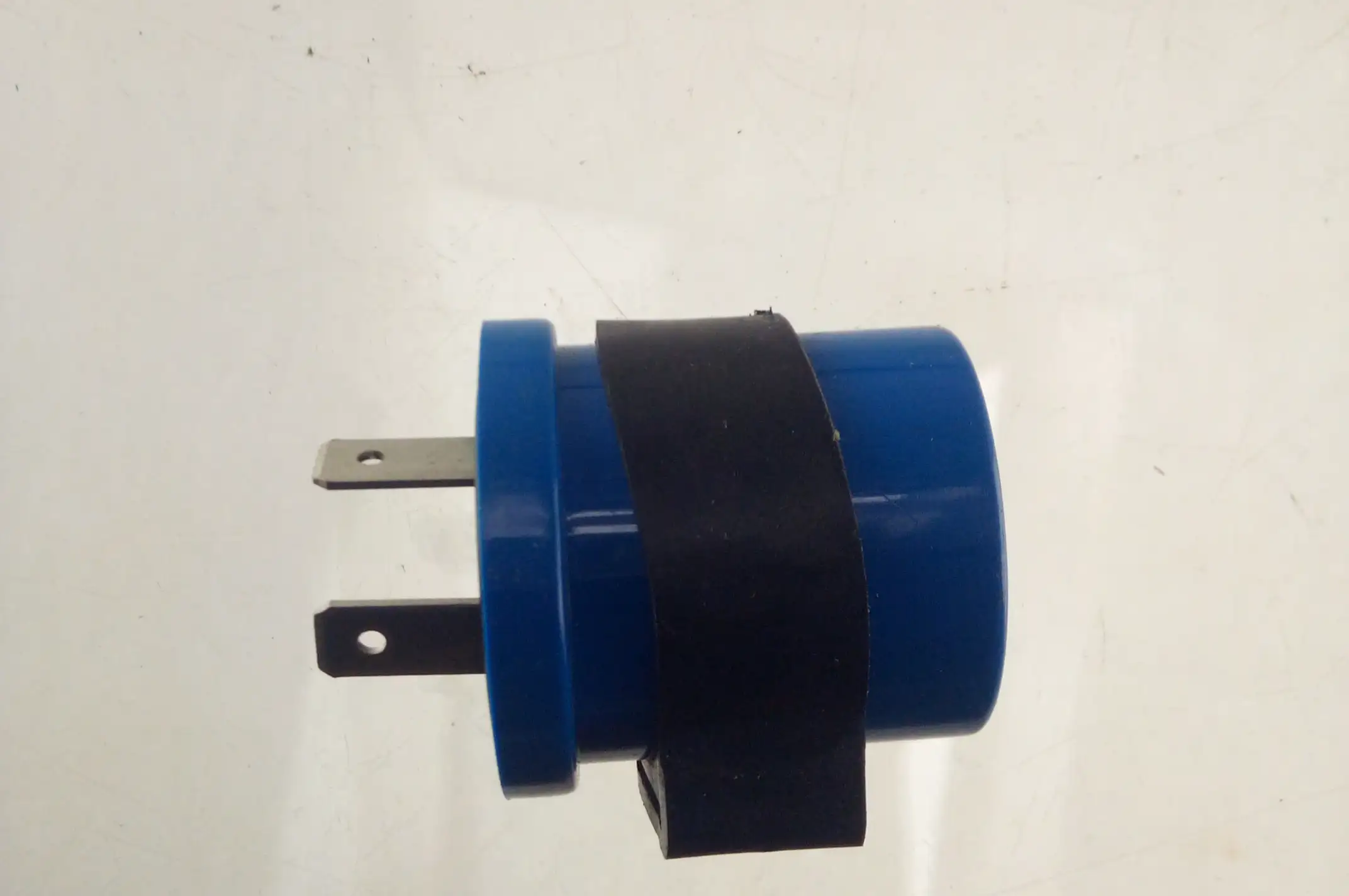 Реле поворотов универсальное 12V (2контакта, механическое) JIANXING