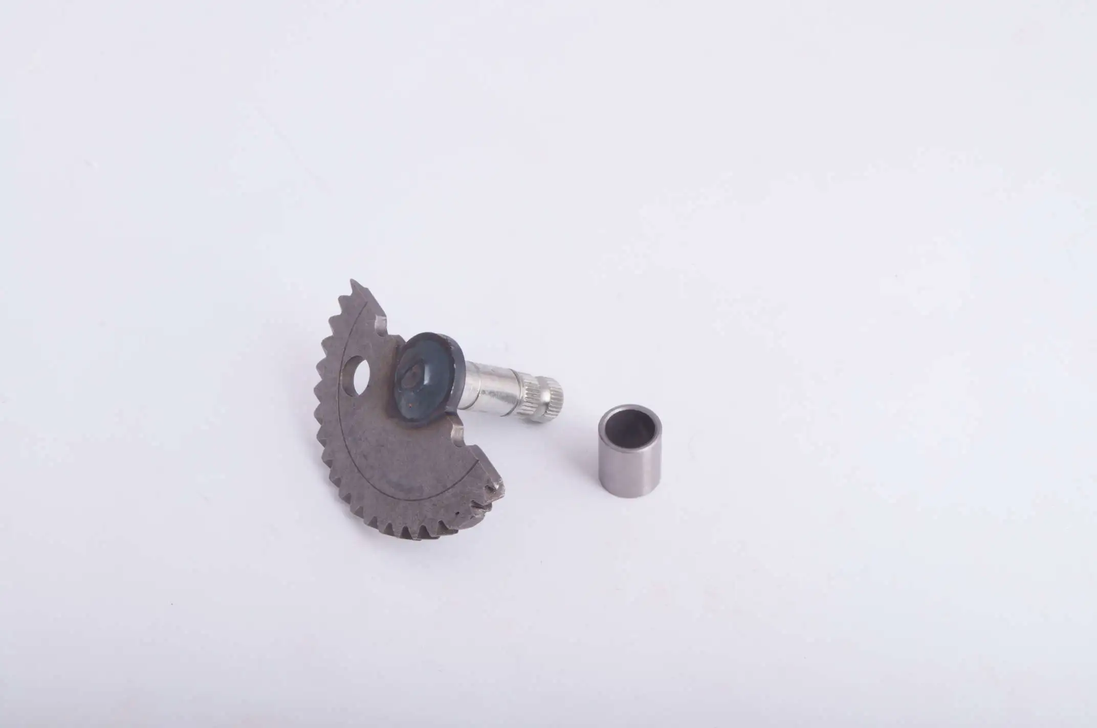 Сектор заводной (полумесяц) 4T GY6 50 (L-55mm) (+втулки) ZUNA