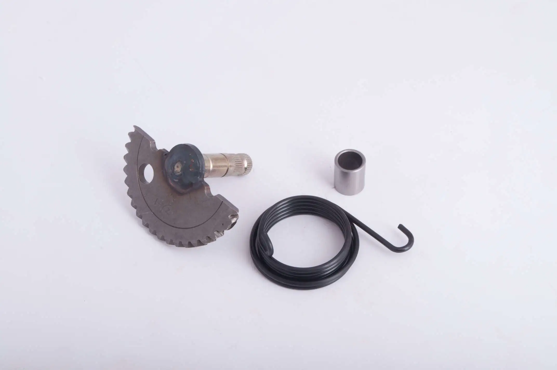 Сектор заводной (полумесяц) 4T GY6 50 (L-60mm) (+пружина, втулка) MANLE