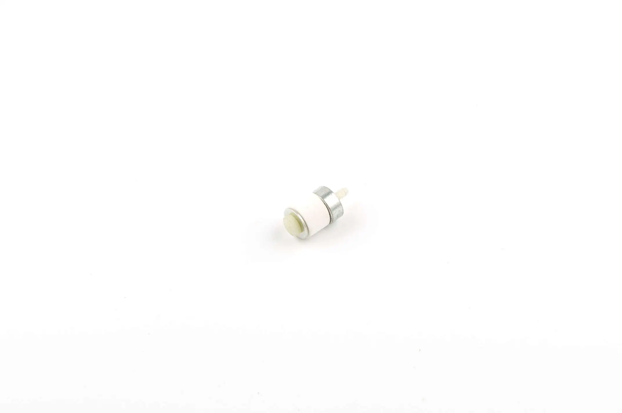 Фильтр топливный б/п (L-23mm, h-17,5mm, Ø4,1mm, mod:2009A) KW