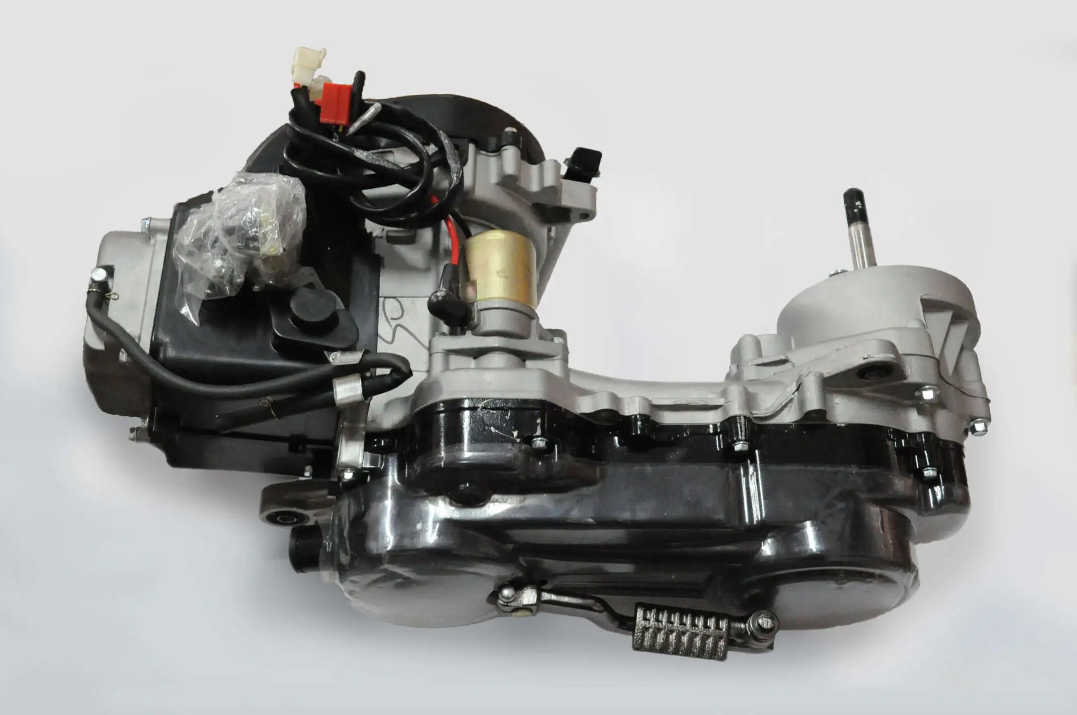 Двигатель 4T GY6 80cc (139QMB, короткий) (10 колесо).