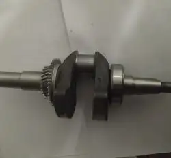 Коленвал   м/б   177F   (9Hp)   (под шпонку, Ø25mm)   (c шестернями и подшипником)   UG