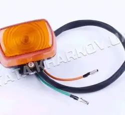 Поворот Delta Active (прямоугольный, желтое стекло) AMG