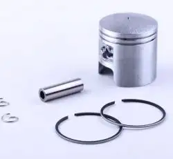 Поршень Suzuki LETS 65 0.25 (Ø44.25, p-10) AMG